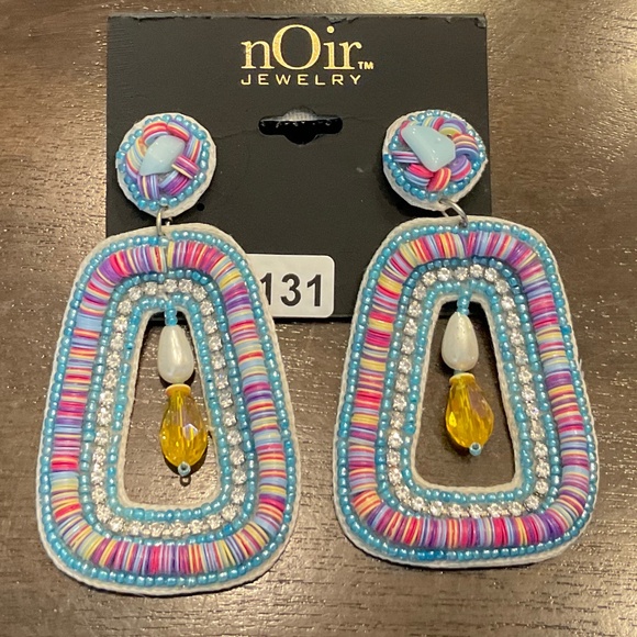 #0131 NWT NOIR BEADED EARRING - Picture 1 of 1